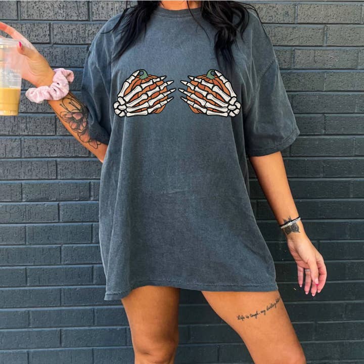 Halloween skjorta, pumpa skjorta, höst tee, höstskjorta för wholesale av Woven Wonder Apparel