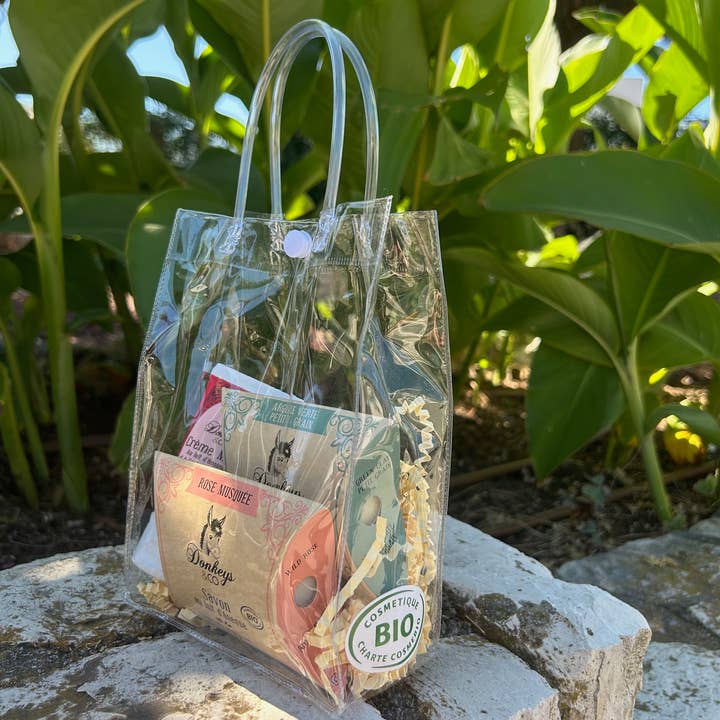 DONKEYS & Co. - Wholesale Facial Care Set/Kit - Donkey Milk Gift Bag on special promotion1