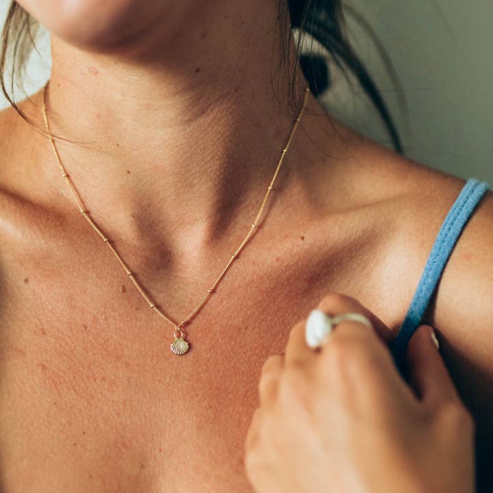 The Salty Gem - Wholesale Pendant/Charm Necklace - Arianna Necklace3