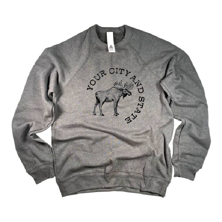 Sweatshirt Moose - Personnalisable pour la vente par and - ashley nicole designs