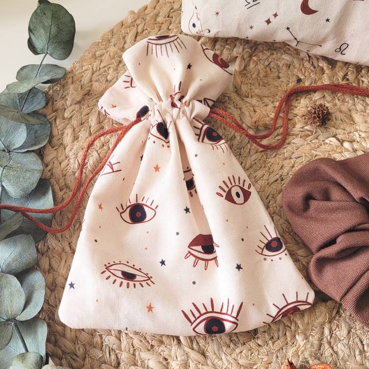 Mystisk tarotpose med øjenmønster for engroshandel hos Namma Paris