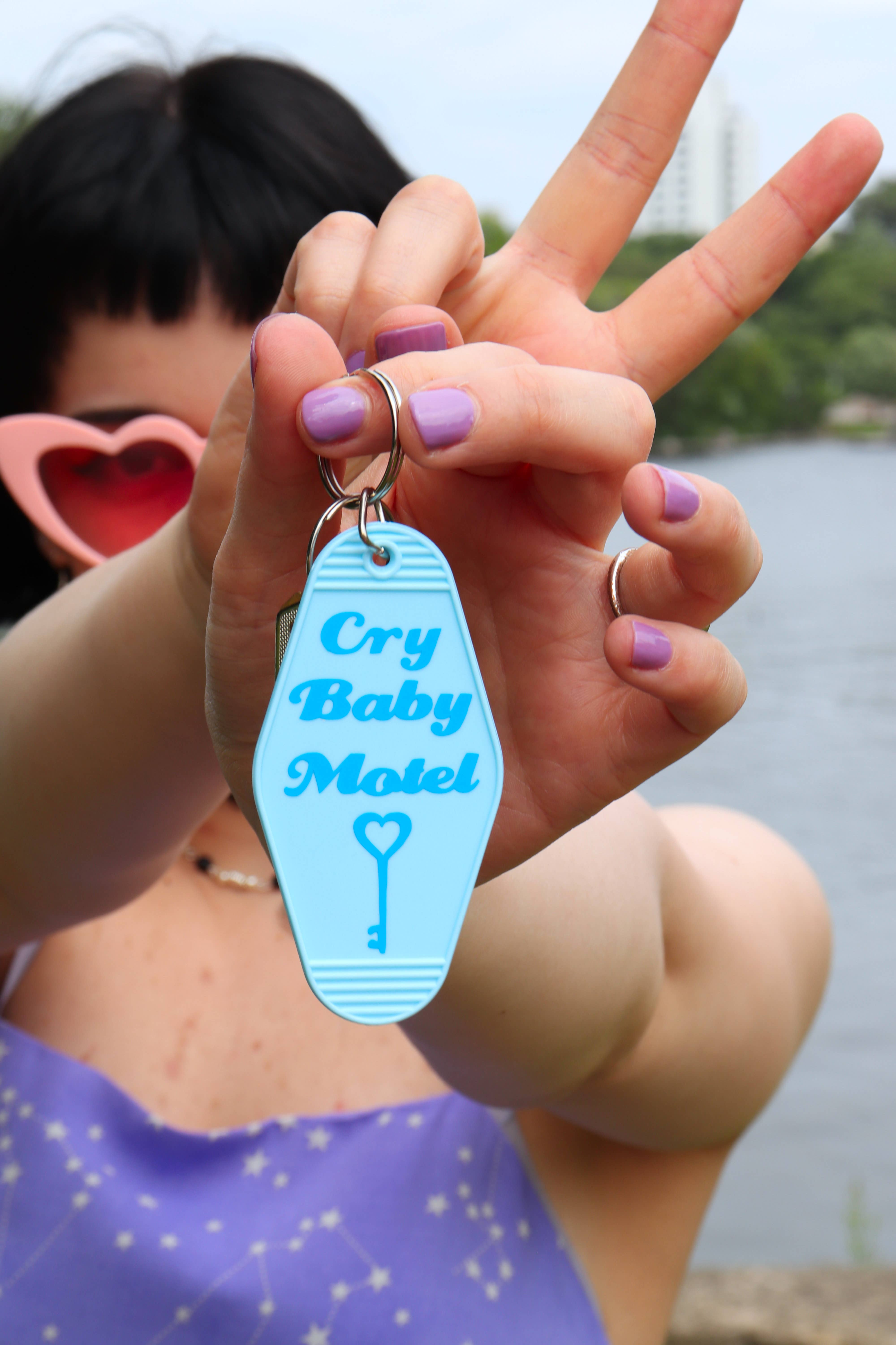 Sticker Hardly Know Her - Wholesale Keychain - Women's - Crybaby Motel Vintage Motel Style Keychain3