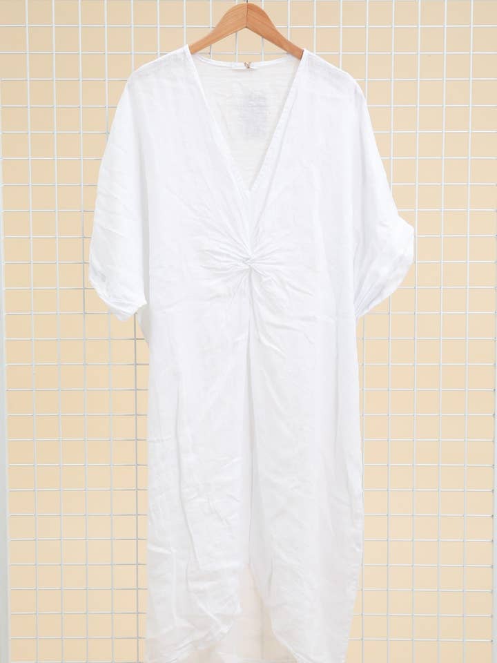 Lea & Luc - Grandes Tailles - Wholesale Dress - Women's - Plus size linen dress V neckline SKU 790932