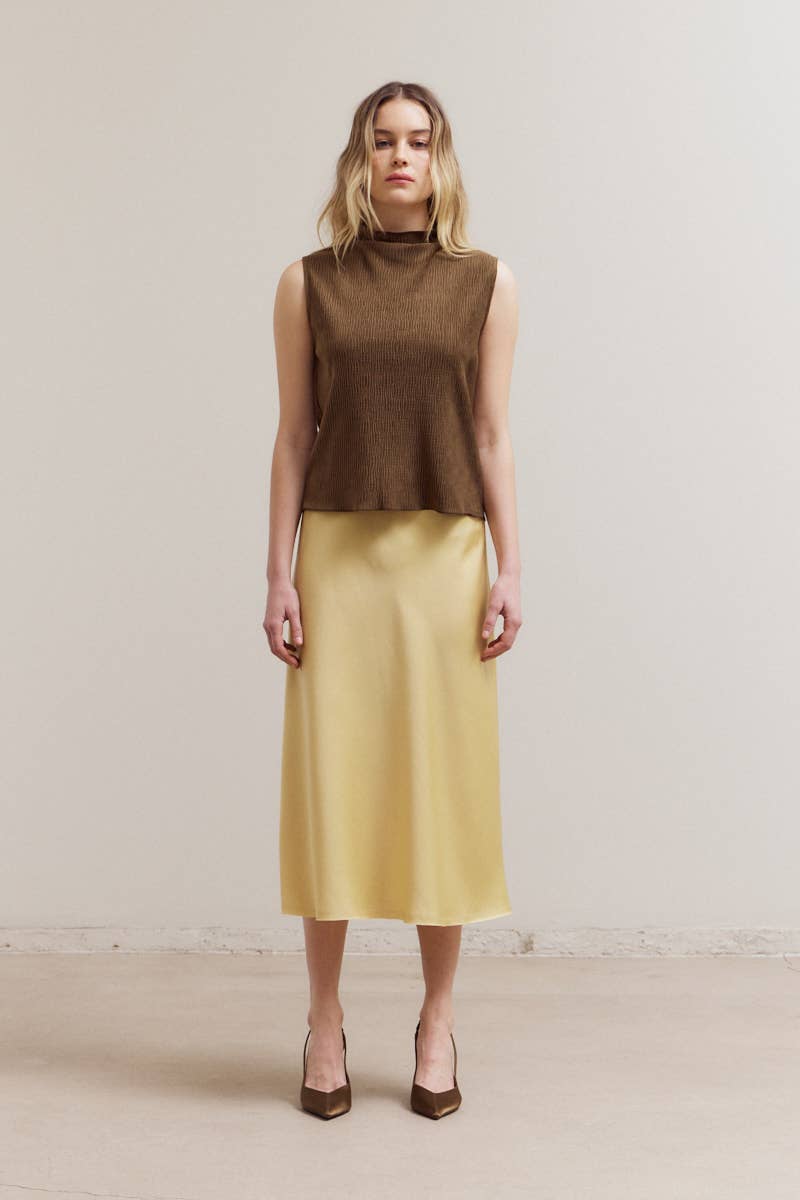 Grade & Gather - Wholesale Blouse - Women's - 42068 - CRINKLED VELVET MOCK NECK TOP10