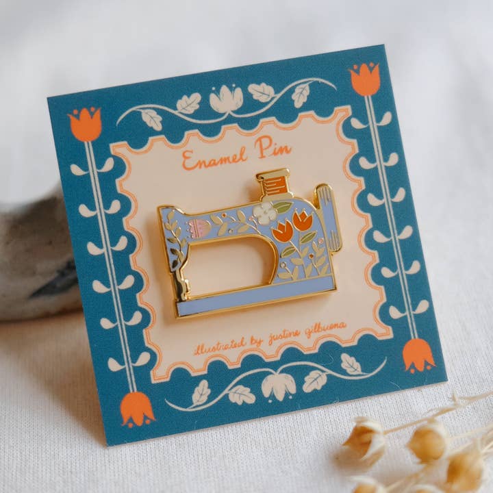 Justine Gilbuena - Wholesale Lapel Pin/Button - Sewing Machine (Blue) Enamel Pin0
