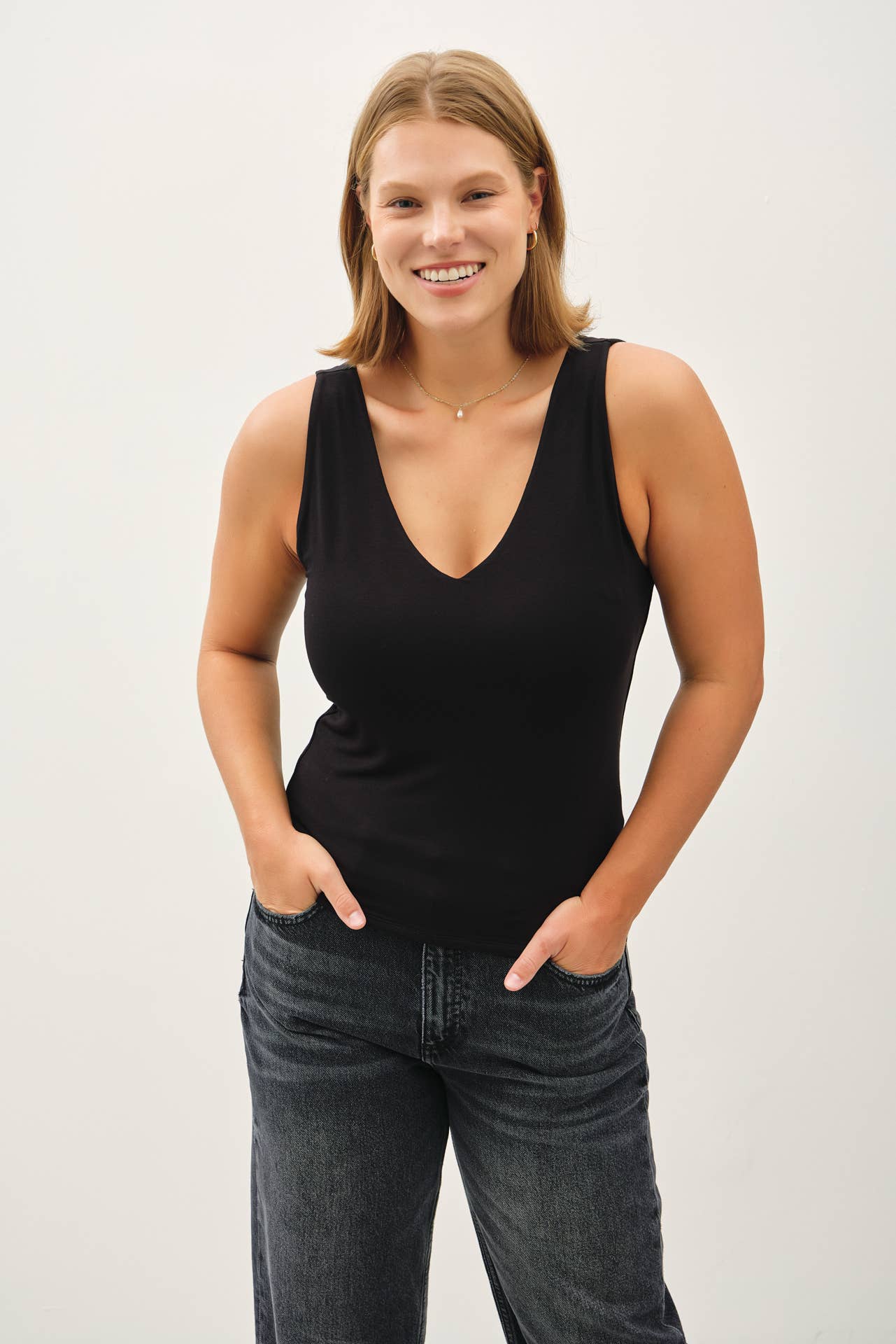 Be Cool - Wholesale Tank Top - Women's - PLUS [SOFT CORE] BASIC V-NECK F AND B TANK 12