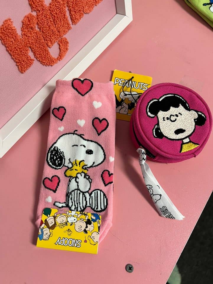 K-Wonderland - Vendita all'ingrosso Calzini - Donna - Calzini alla caviglia colorati Peanuts in cotone morbido per donna3