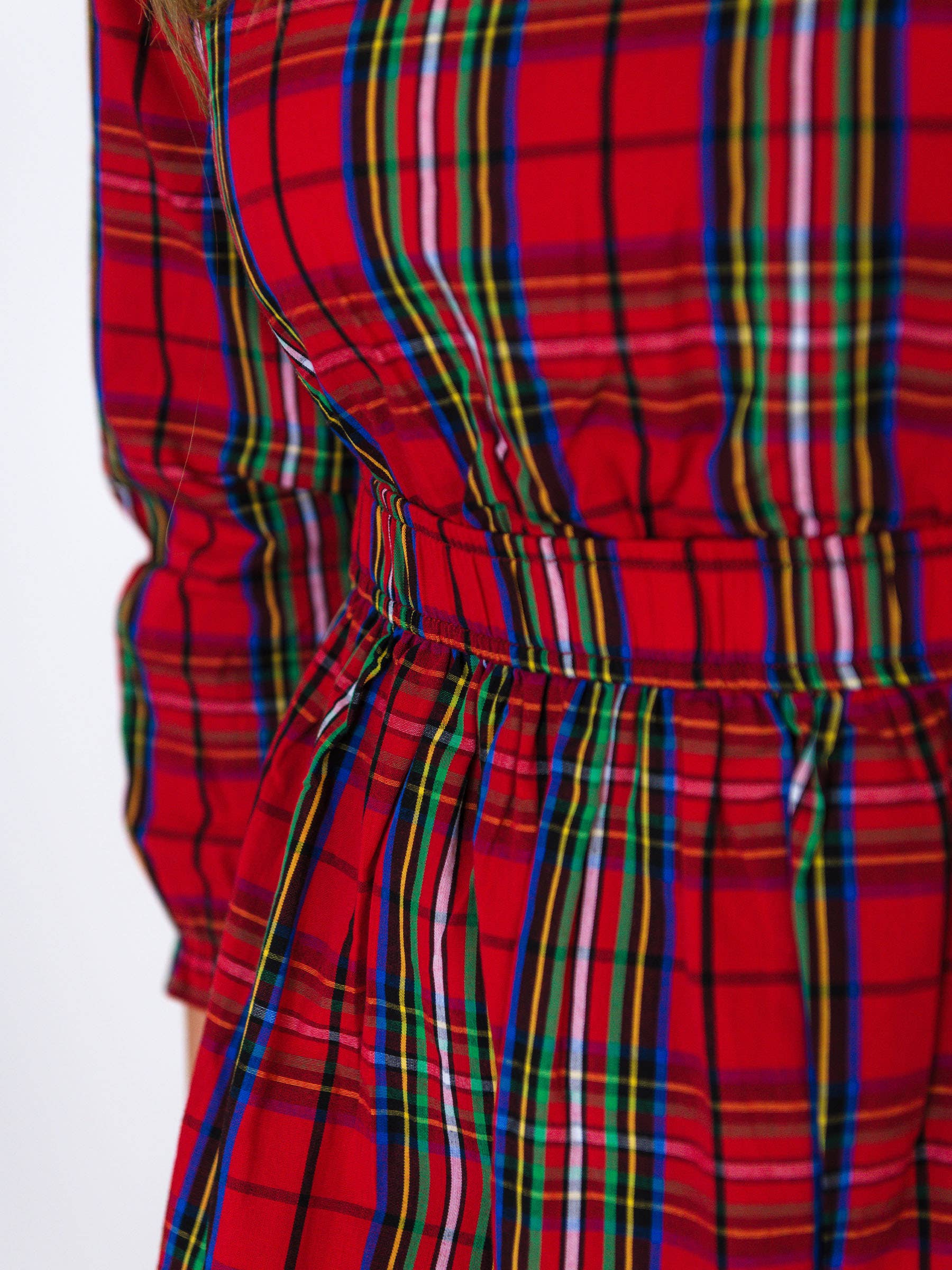 Vermelho Vestido Midi com Camadas e Mangas Bufantes 3/4 Xadrez Vermelho Nicholas para Mulher para venda a revendedores na Faire7