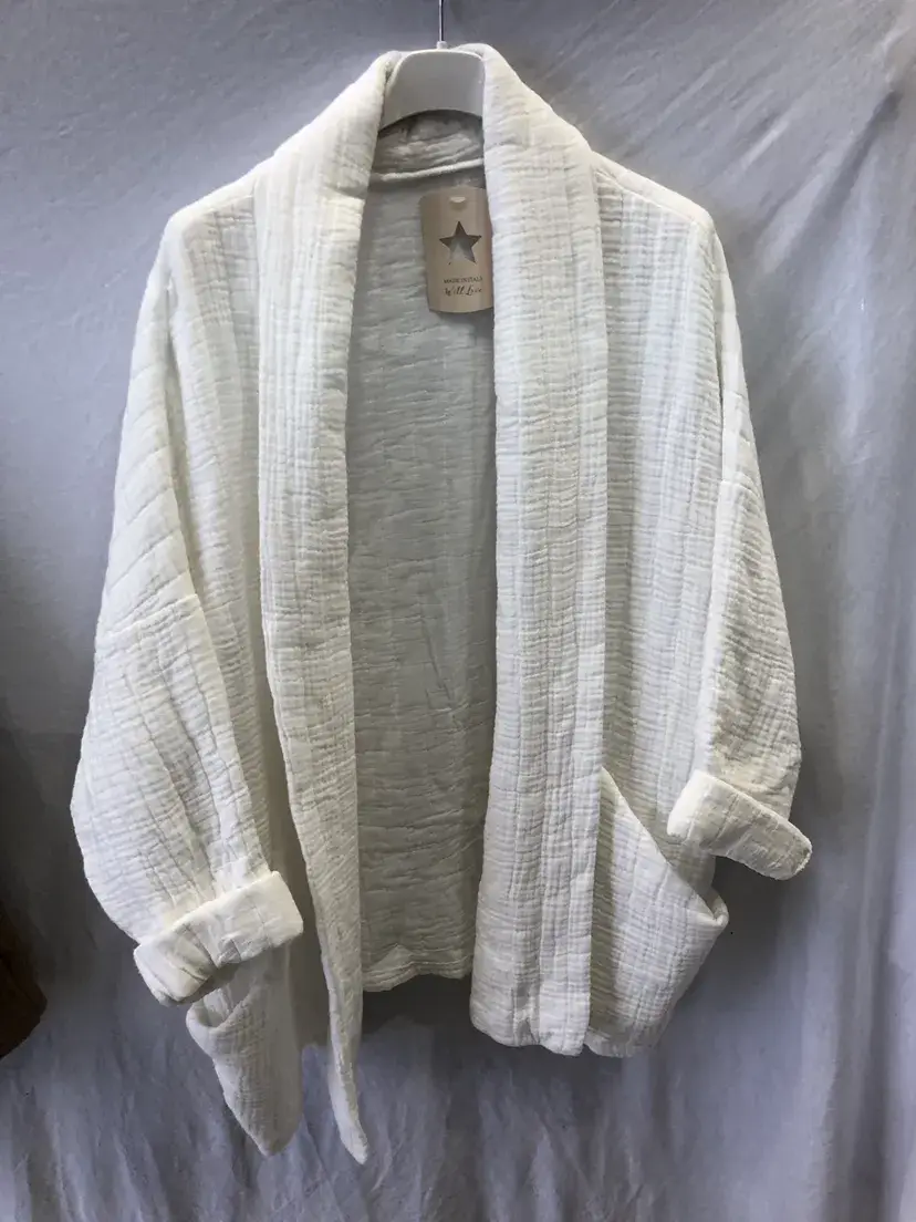 Mimi & Gogo – wholesale Jacket – Women's – Quilted Kimono-Style Jacket @5354_KimonoGaz6