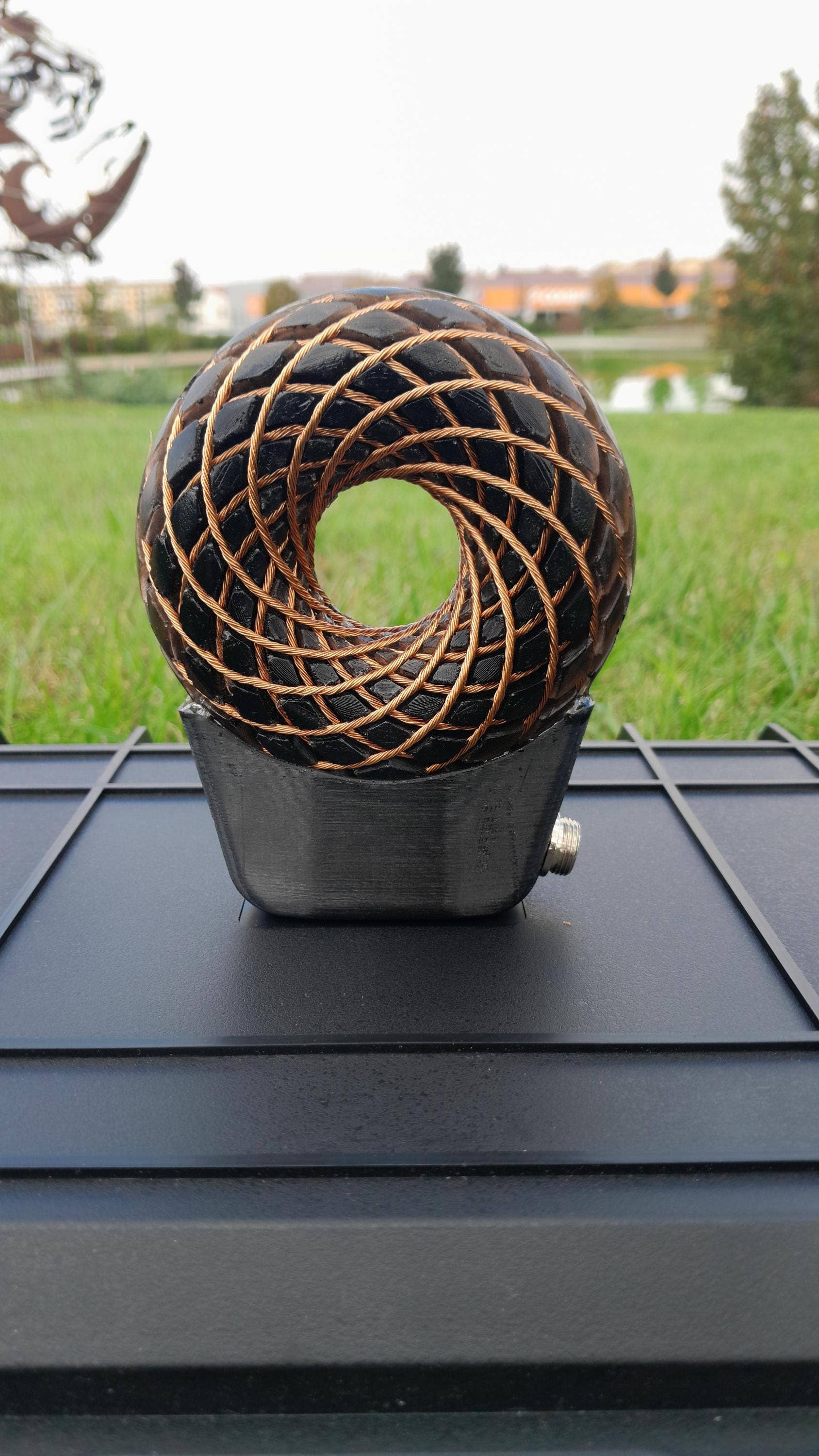 Mundo Orgon - Wholesale Meditation Supplies - Rodin Torus Coil 100mm | Portable Scalar Wave PEMF Device with Shungite, Case, and 60W Amplifier4