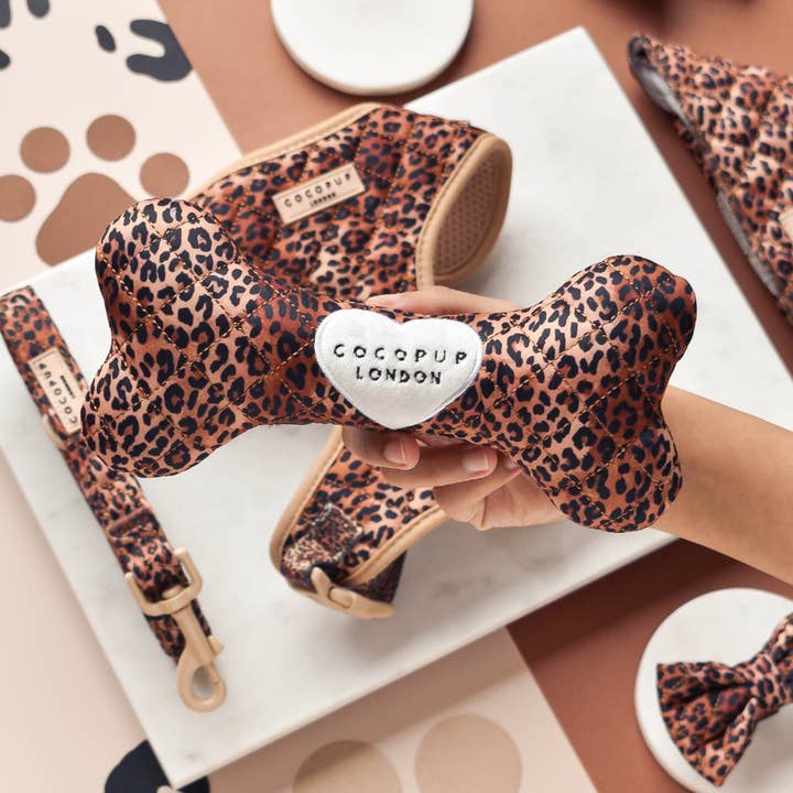 Gesteuertes Knochen-Spielzeug mit Leopardenmuster für Hunde für den Großhandel von Cocopup London