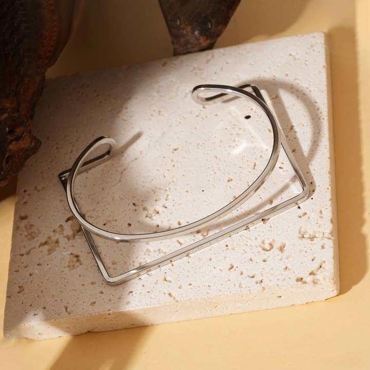 Bracelet argenté double jonc entrelacé rond et rectangulaire pour la vente par joya