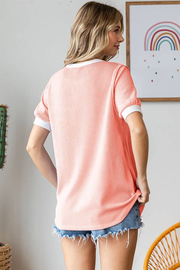 7th Ray - Vendita all'ingrosso Top in maglia - Donna - Top a coste con bottoni a contrasto sul davanti e maniche corte T54491