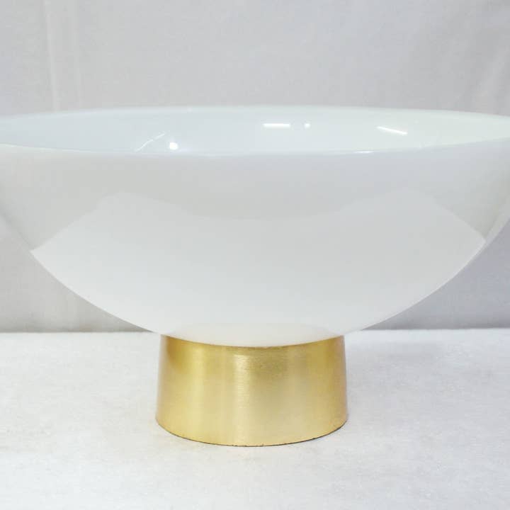 CLASSIC TOUCH DECOR INC. – Großhandel Servierschüssel – Weiße Glasschale auf Goldbasis 11,5 „D x 6"H1