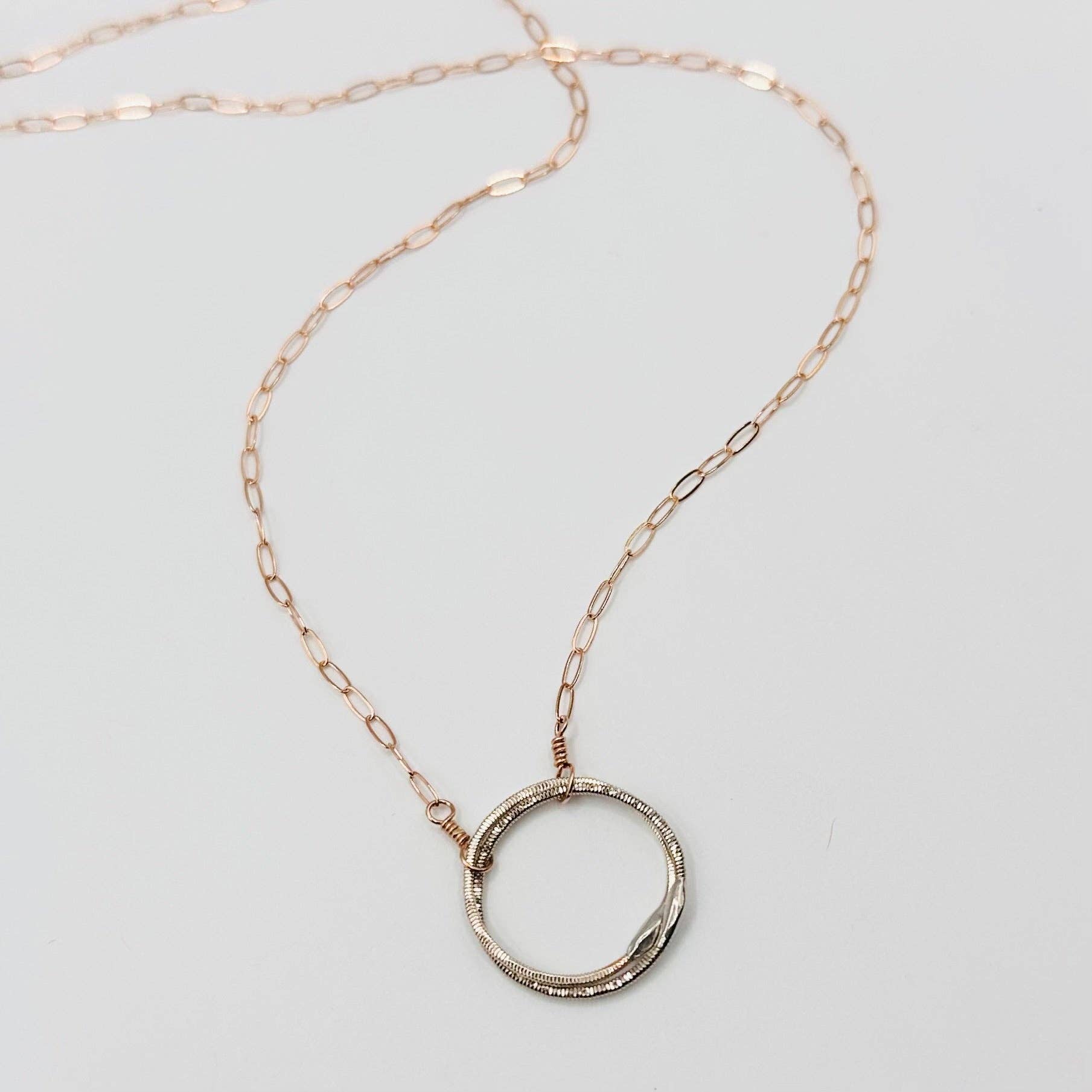 Middle Sister Designs - Wholesale Pendant/Charm Necklace - Double Interlocking Circle Necklace3