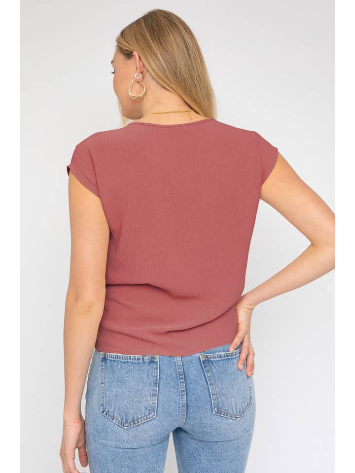 GILLI - Wholesale Blouse - Women's - SOLID WOVEN TEE WITH FRONT KNOT DETAIL23