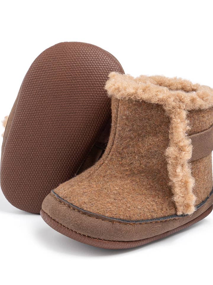 Brown faux fur baby boots. CG5402 for wholesale by Kids Charm Online
