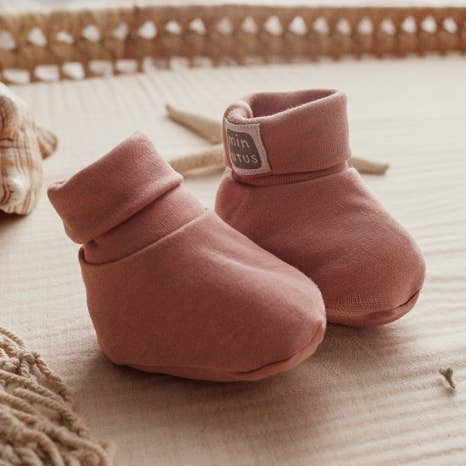 Patucos Lisos 100% algodón bebé Rosa Empolvado para venta al por mayor de Minutus