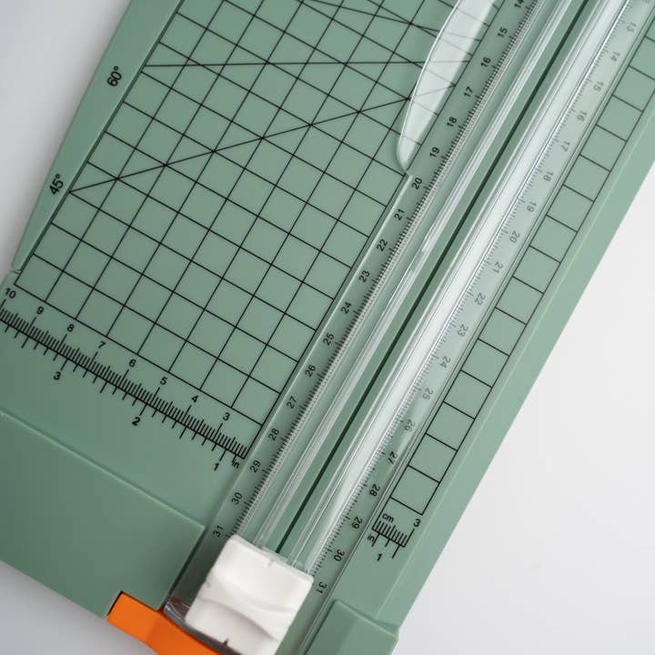 Archer and Olive - Wholesale Craft Tool - Papercutter3