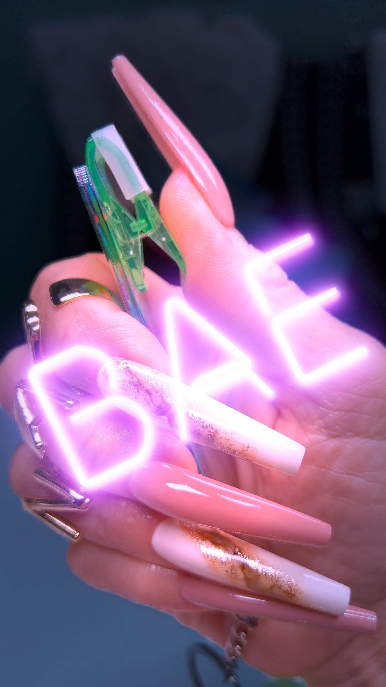 NABulous - Wholesale Keychain - Women's - Long Nails Card Grabber | NABulous37