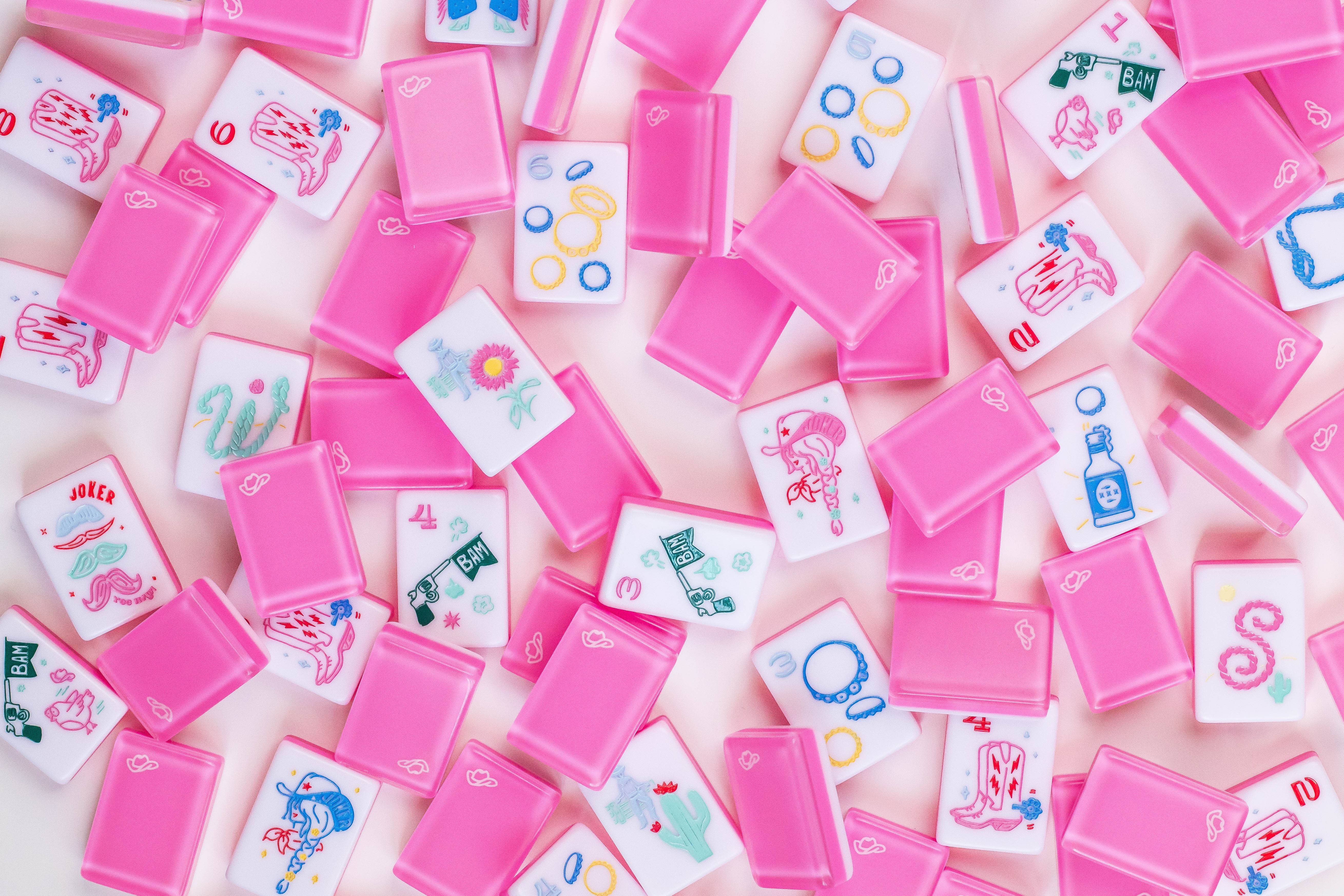 Miss Mahjong - Wholesale Board Game - Miss Cowgirl: Mahjong Tile Set1