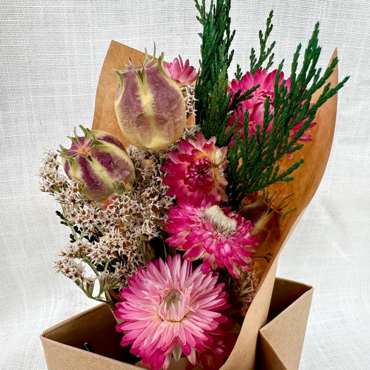 CA Studios - Wholesale DIY Craft Kit - DIY Dried Floral Bouquet Kit Flower Bunch Arrangement4