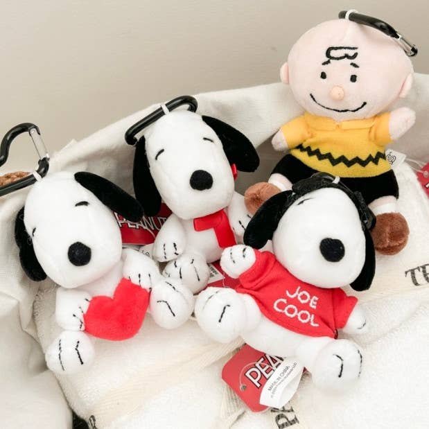 K_Wonderland - Wholesale Keychain - Unisex - Peanuts Snoopy Joe Cool Key Chain Bag Charm Ring