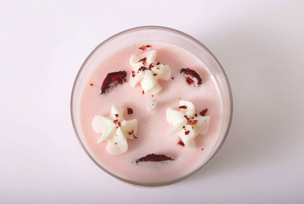 Naturaldreams8 - Wholesale Jar/Filled Candle - CREAM & STRAWBERRY SOY WAX CANDLE1