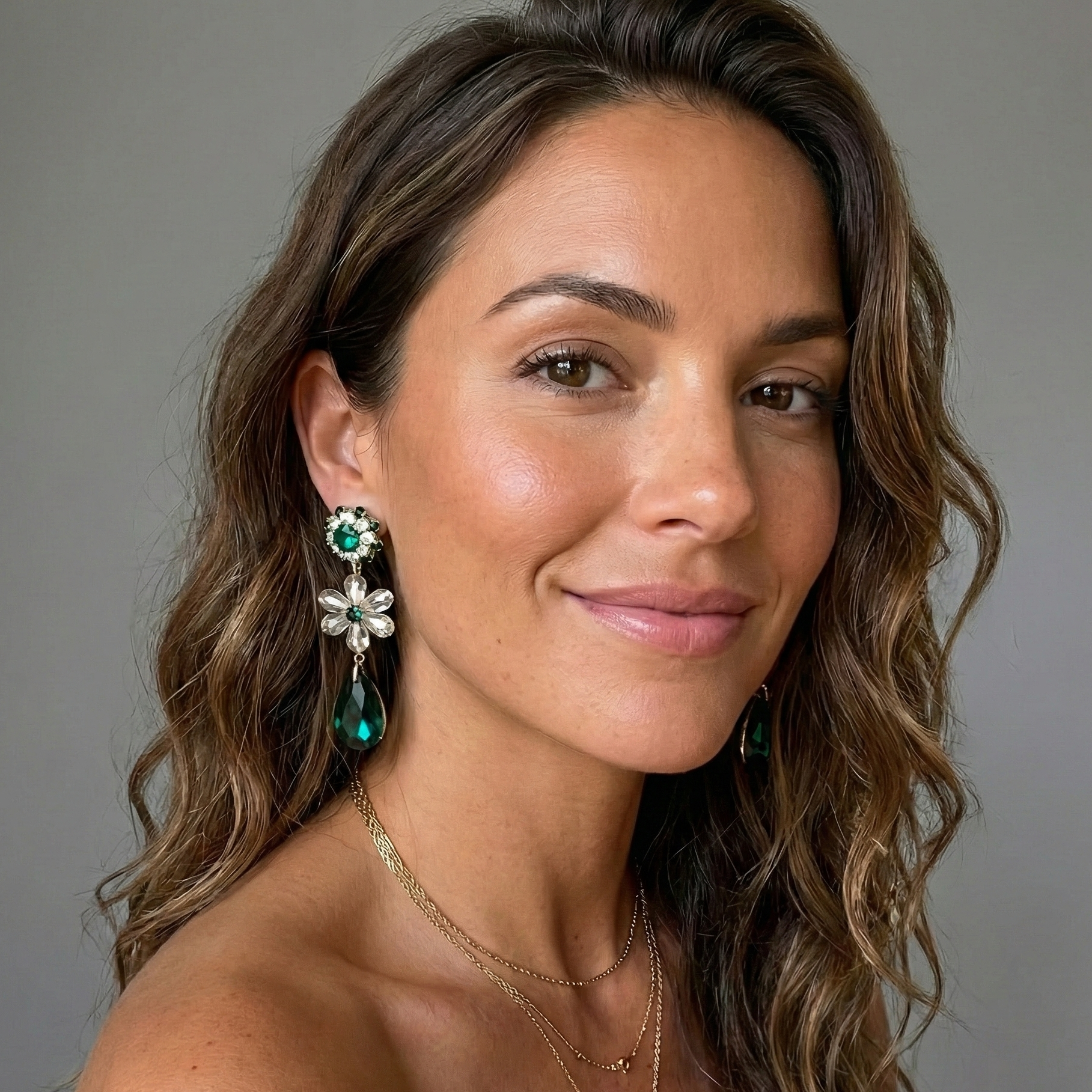 Bijoux Envie Statement Jewelry – wholesale Dangle earrings – Chunky Green Flower Statement Earrings | Handmade Jewelry1