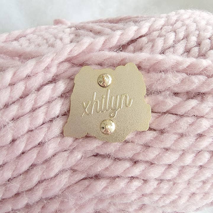 Xhilyn - Wholesale Lapel Pin/Button - Bow Peep Pins - Feb 20259
