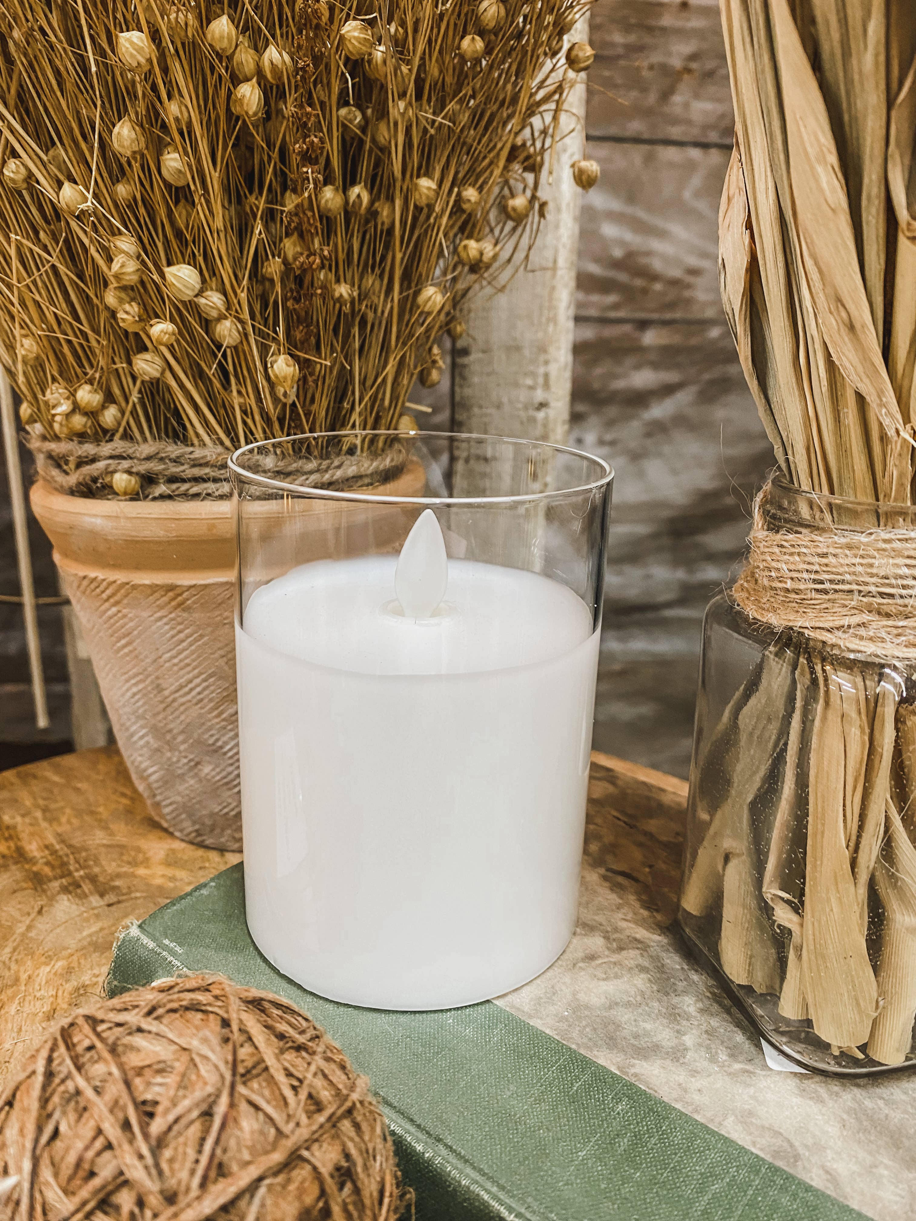 Wholesale Home Decor - Wholesale Flameless Candle - Clear Glass Cylinder Moving Flame LED Candle 3x4in1