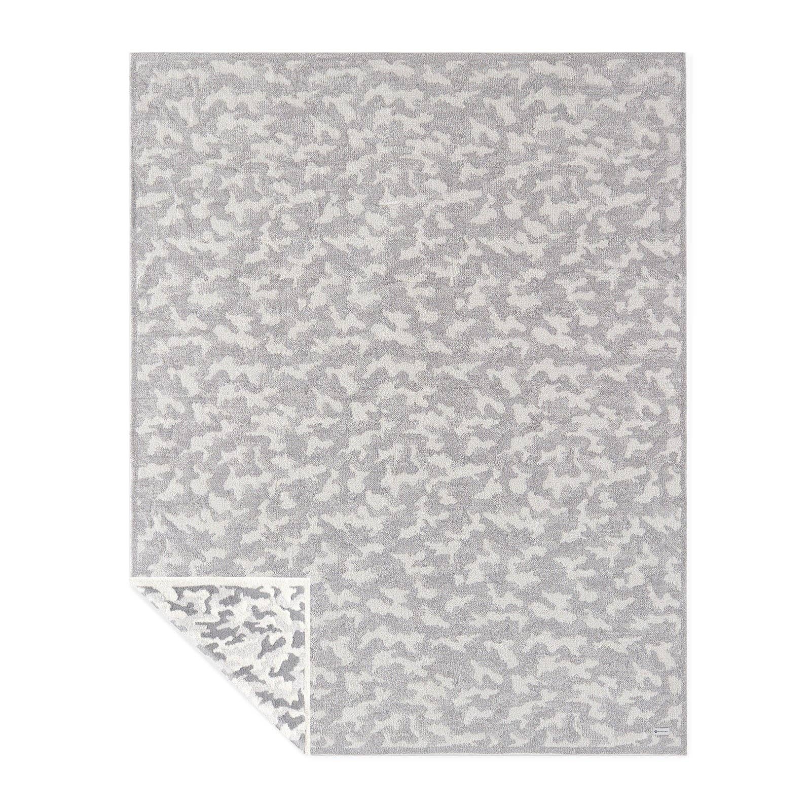 Crafted by Catherine - Wholesale Throw Blanket - Camouflage Cozy Knit Throw 60" x 70"8