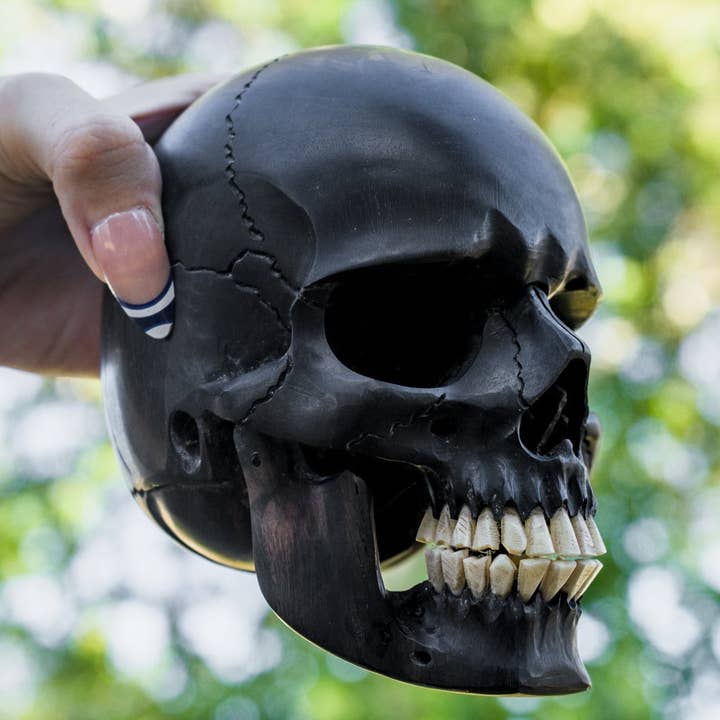 Calavera de madera de ébano negro de 4.5 pulgadas para venta al por mayor de OddNot