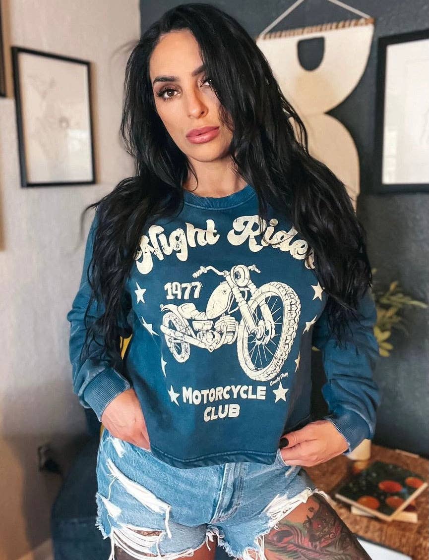 Country Deep Apparel - Wholesale Graphic Sweatshirt - Women's - Night Rider 1977 Cropped Crew sweatshirt