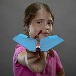 PowerUp Toys - Vendita all'ingrosso Aereo giocattolo - Bambini - PowerUp 2.0 Kit di Conversione per Aerei di Carta Elettrico - Blu - Ricarica7
