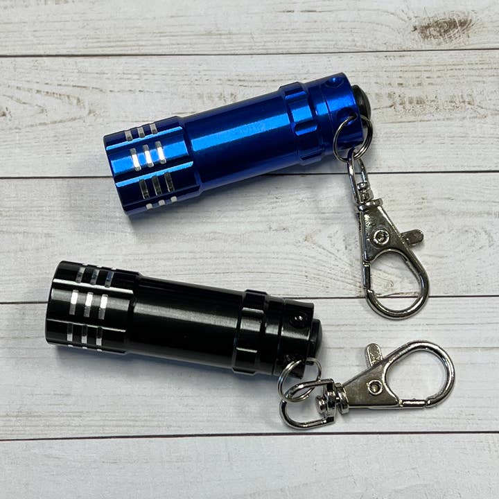 KW Laser Supplies - Wholesale Keychain - Unisex - Flashlight Keychain0