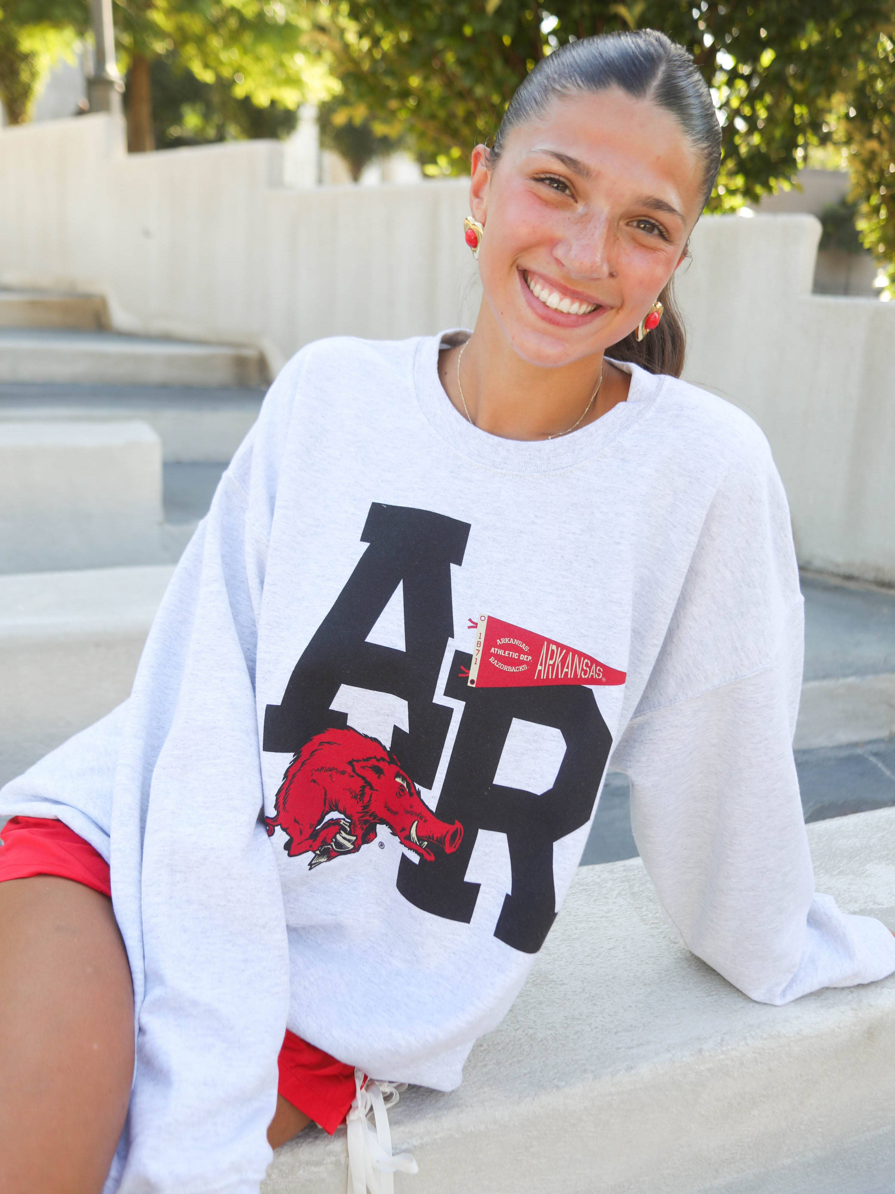 CHARLIE SOUTHERN – wholesale Sweatshirt med tryck - Dam – AR PENNANT VALVTRÖJA, RAZORBACK / HOGS TRÖJA2