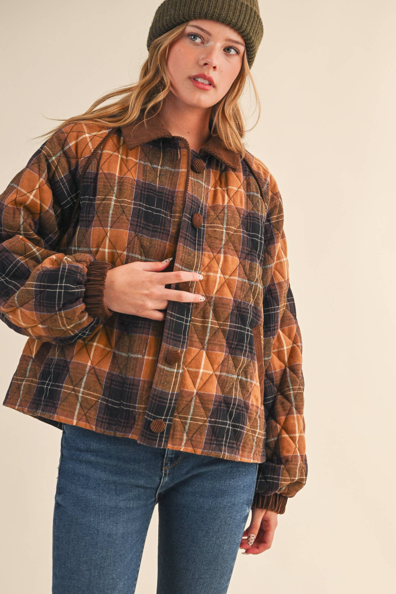 &MERCI - Wholesale Jacket - Women's - PLAID QUILTED JACKET WITH CONTRAST CORDUROY DETAIL MJK41150