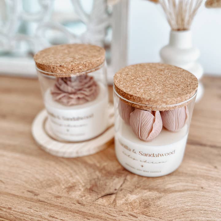 Tsuki Box - Wholesale Novelty Candle - Botanical Candle | Beige Tulips | Vanilla & Sandalwood 400g6