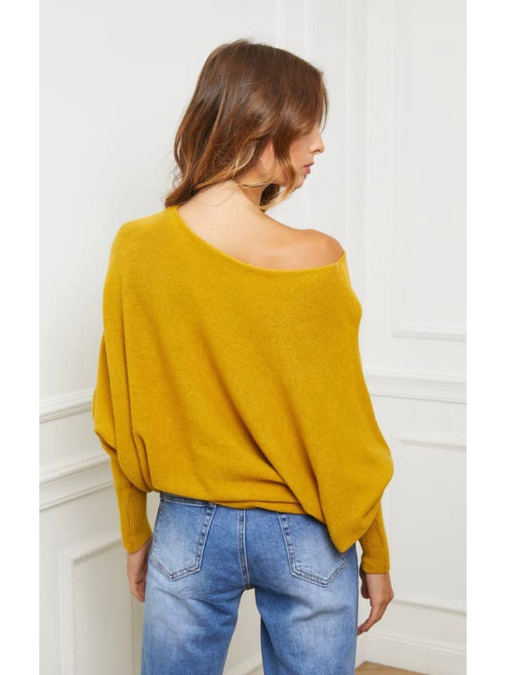 LÉA & LUC - Wholesale Knit Sweater - Women's - Star sweater REF. 009847