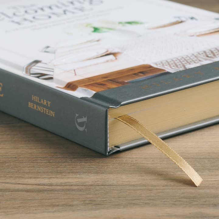 Christian Art Gifts - Wholesale Religion - The Welcoming Home: A Devotional Guide to Hospitality7