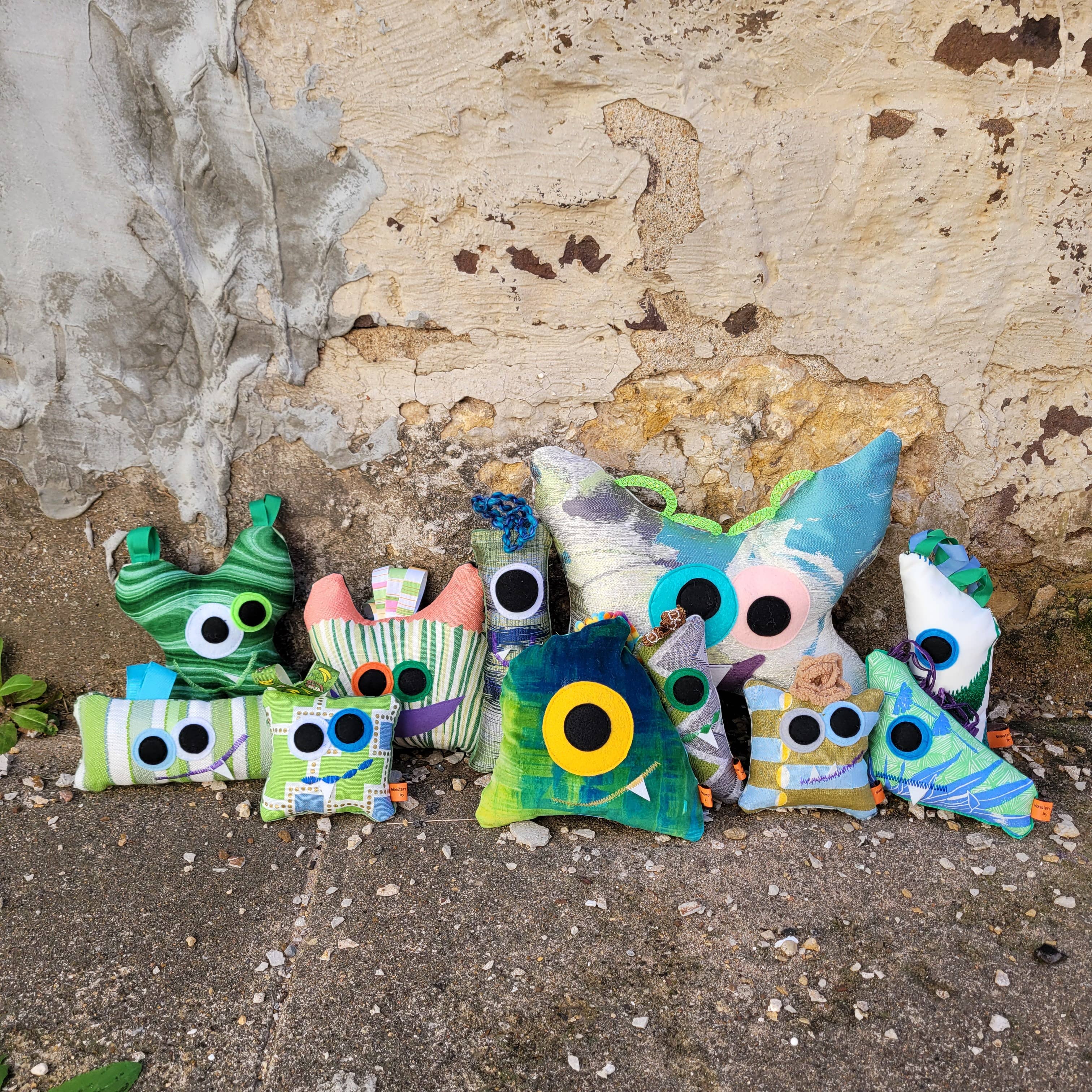 Monsters On Main - Wholesale Stuffed/Plush Toy - Kids & Baby - Pocket Monster Bundle - 10 pk4