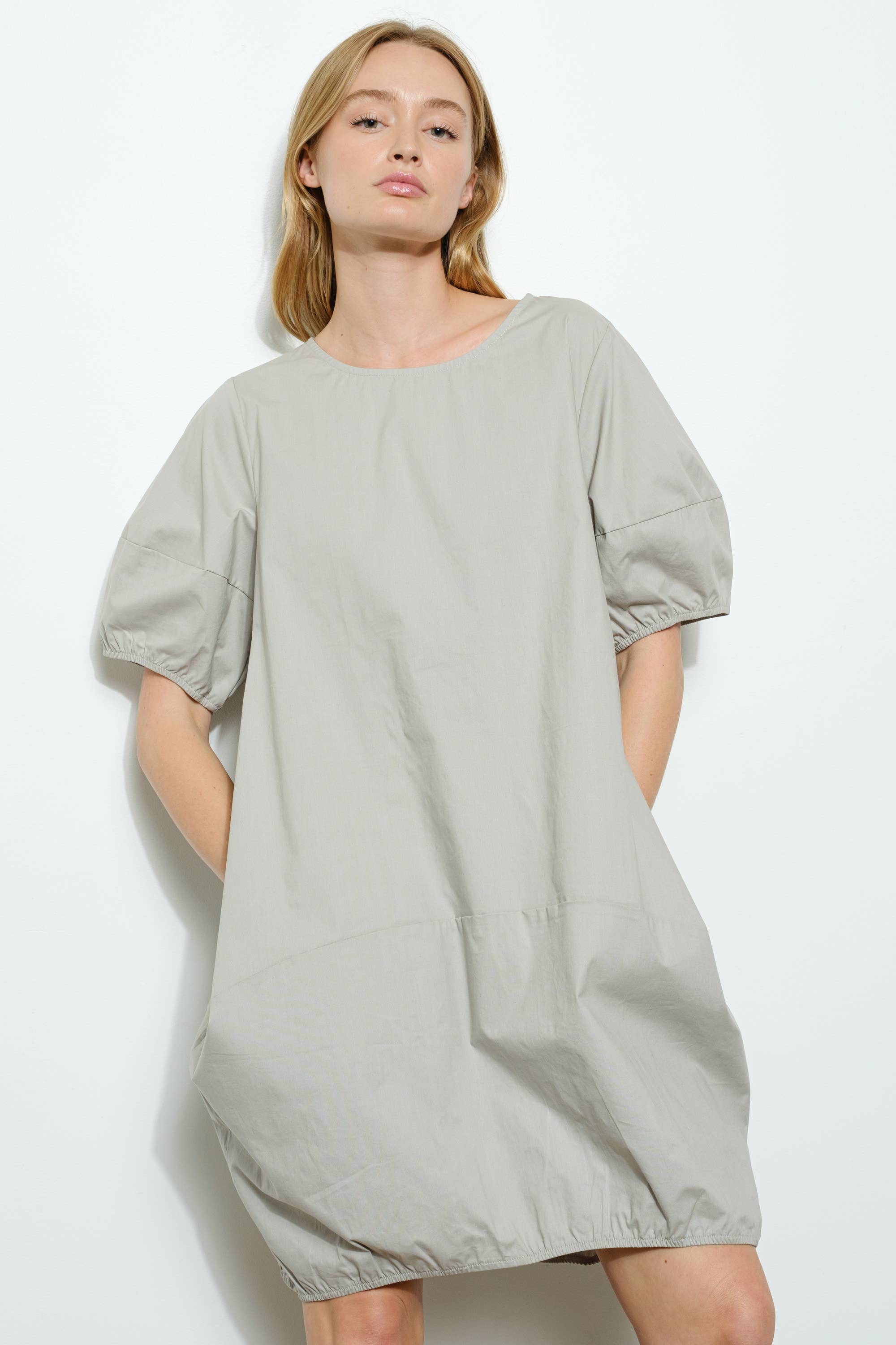 Bloidy - Vente Robe – femme - Robe mini bulle en popeline à manches courtes - D10482SS13