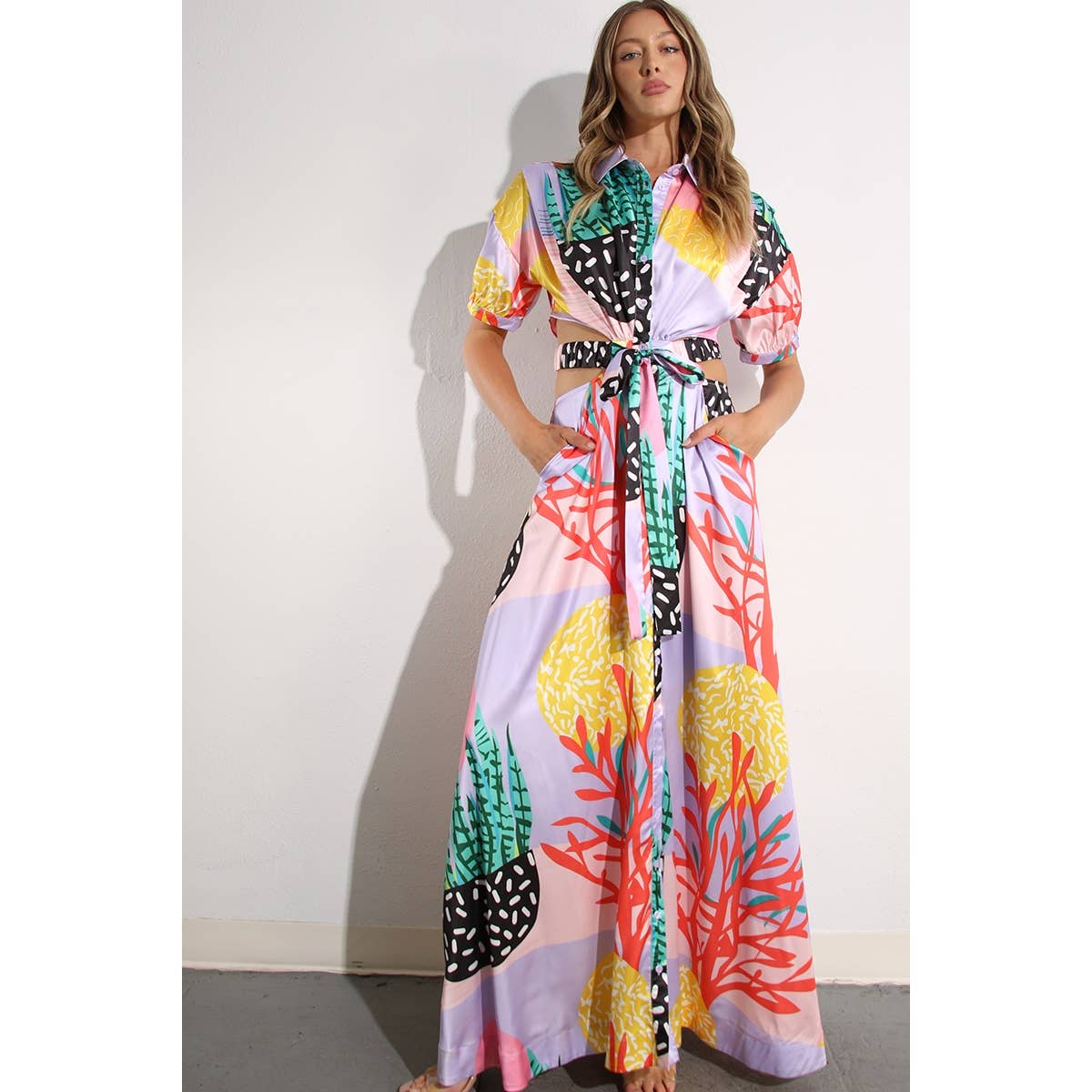 LAVENDEL MULTI TILLBAKA ÖPPEN MIDJA BAND SKJORTOR MAXI KLÄNNING för wholesale på Faire5