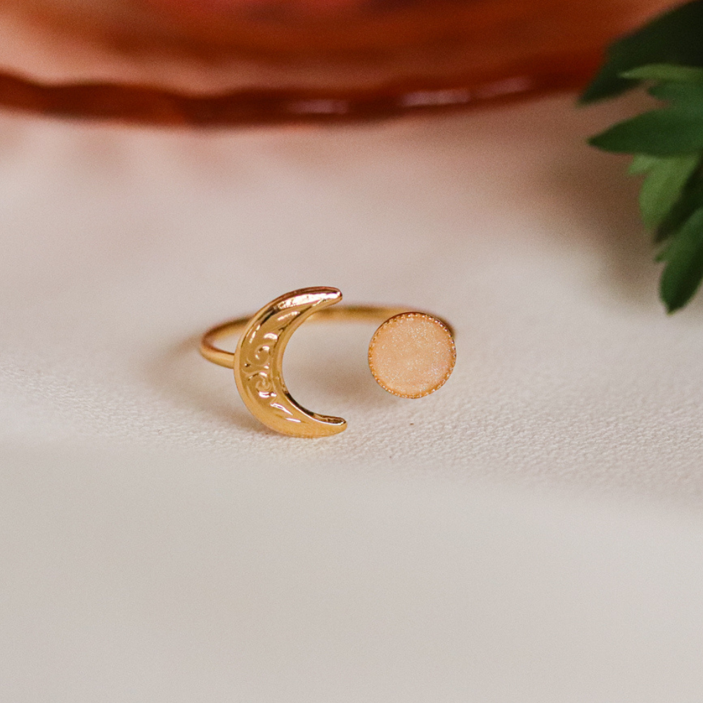 Délicat Fracas – wholesale Band/stacked ring – LUNA ring0