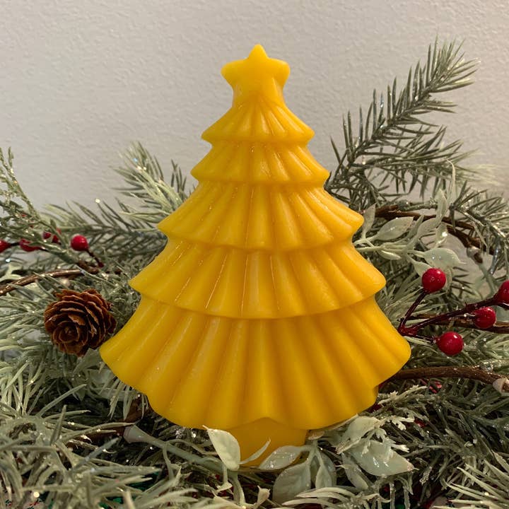 Gelaagde kerstboom met bijenwas voor wholesale door Low Country Beeswax