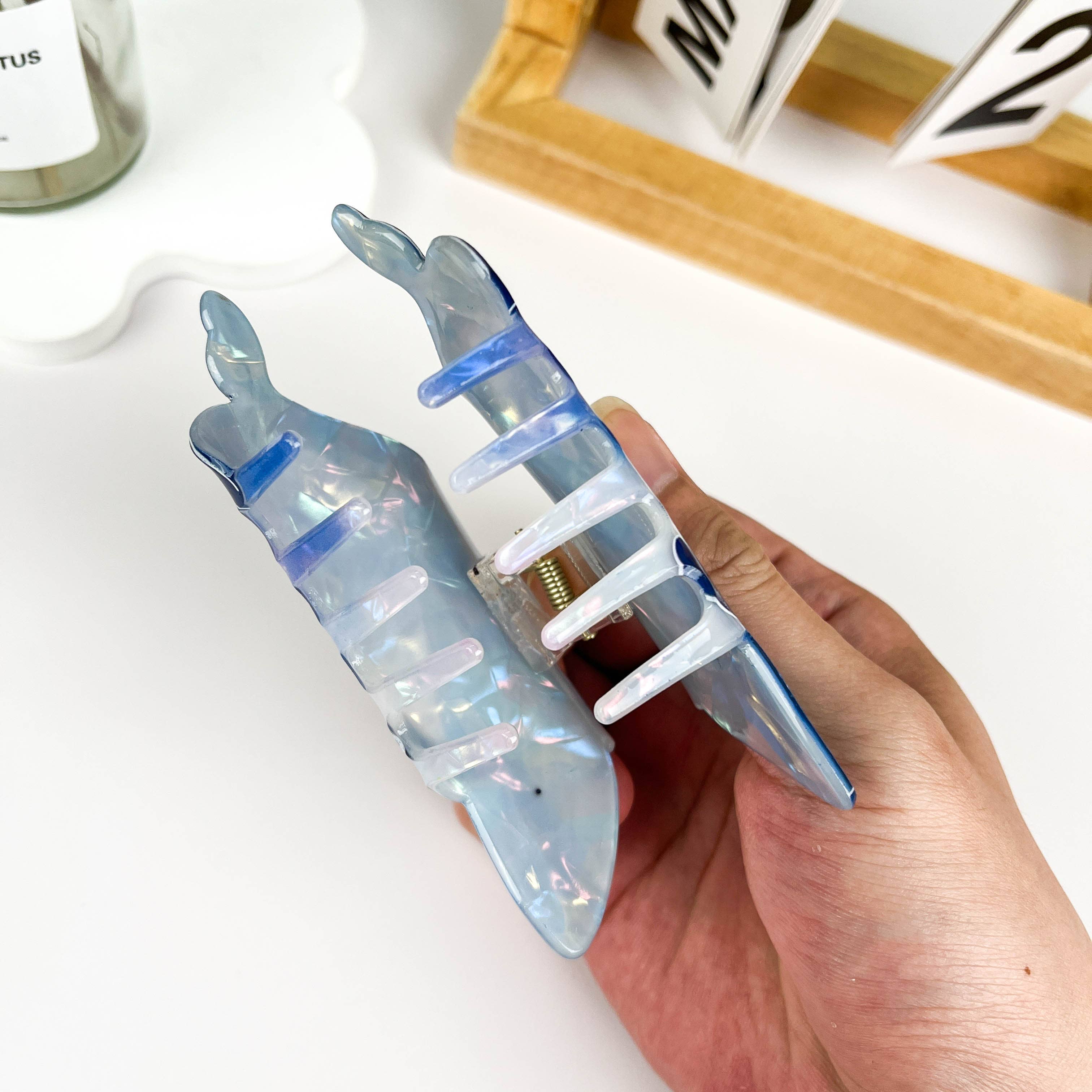 mildstyles - Wholesale Hair Clip - Women's - Whale Dolphin Shark Blue Hair Claw Clip3