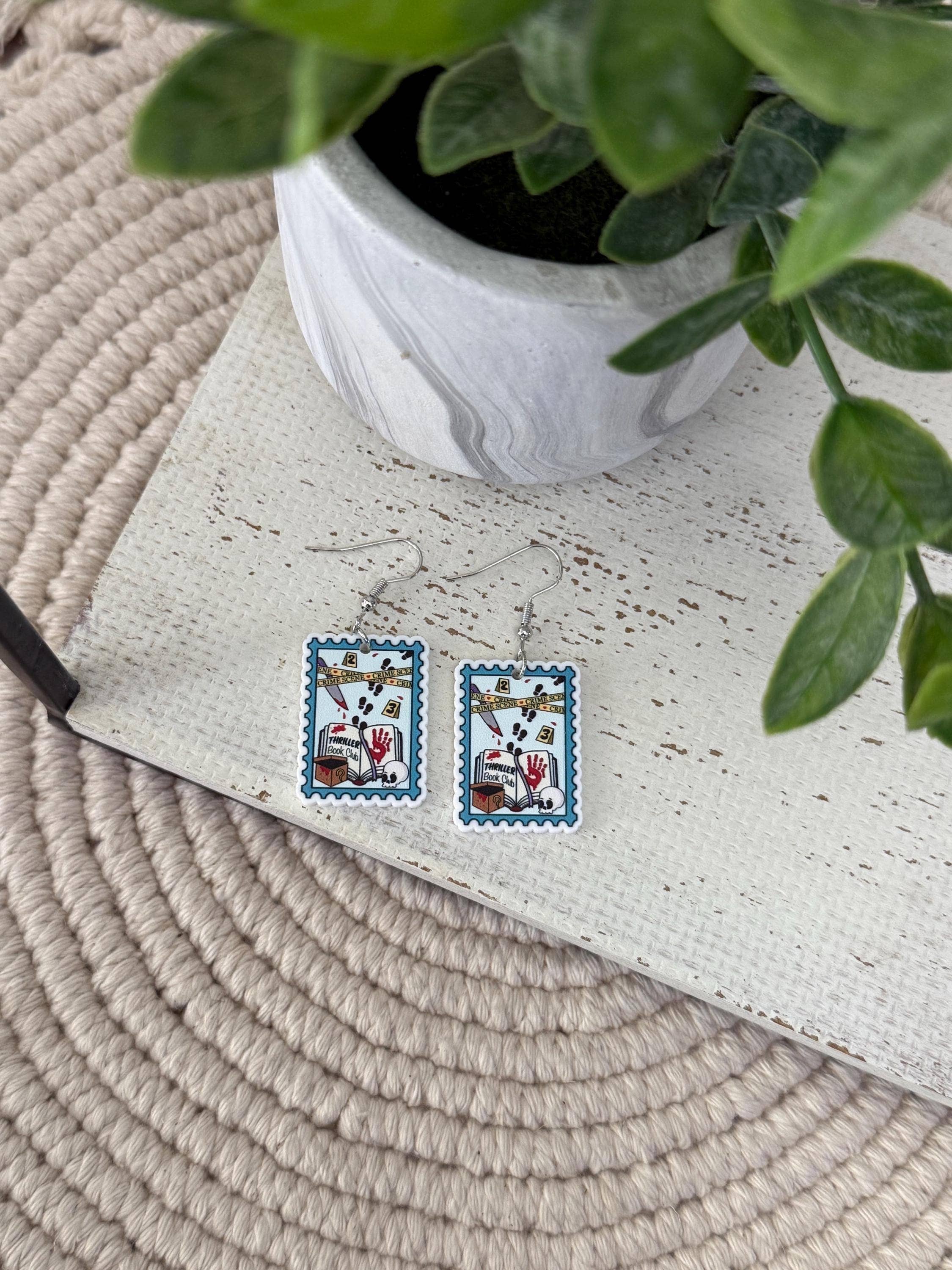 Briar layne - Wholesale Dangle Earrings - True Crime & Mystery Book Club Earrings5