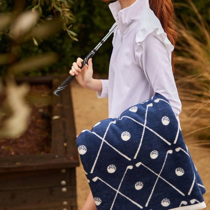 ChappyWrap - Wholesale Throw Blanket - Hitting the Links Blanket