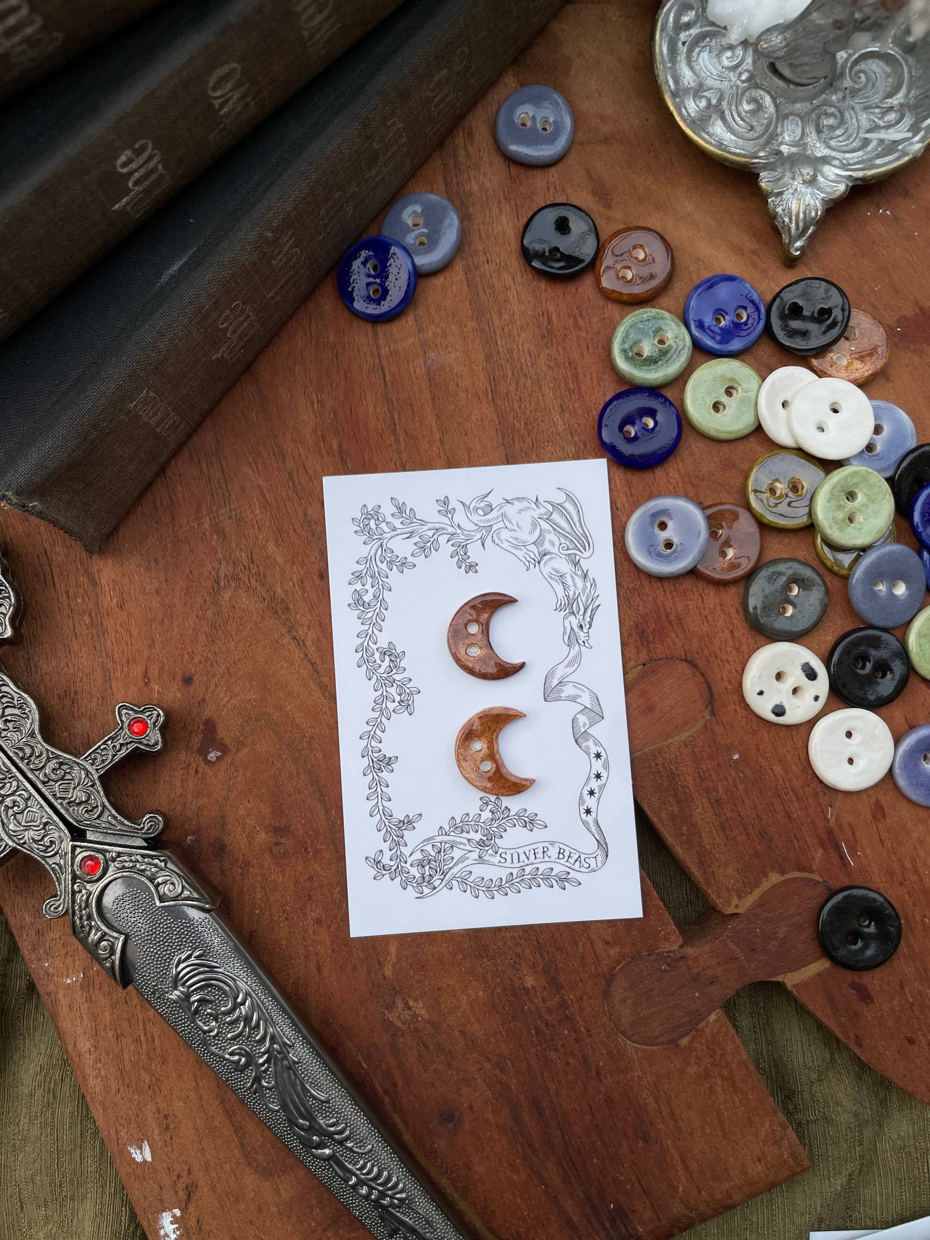 Silver Beast Studio - Wholesale Sewing Button/Snap - 18mm Moon Buttons (set of 2)4